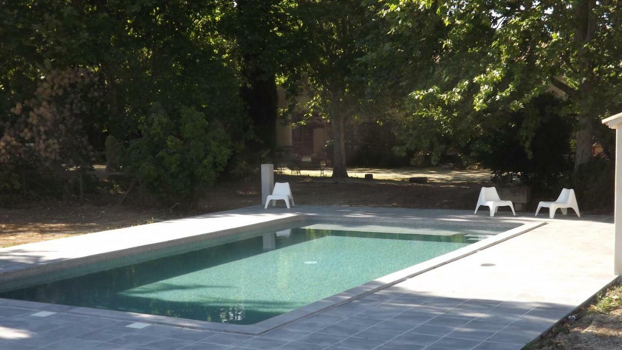Lou Pichoun Jas Apartment Cavaillon Bagian luar foto