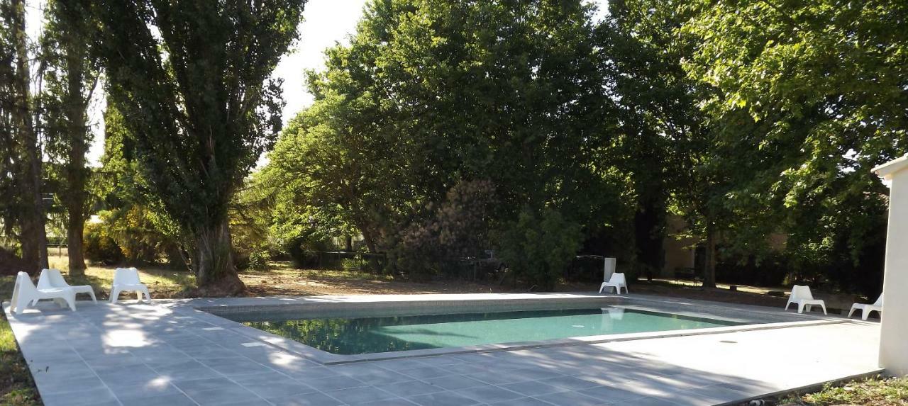 Lou Pichoun Jas Apartment Cavaillon Bagian luar foto