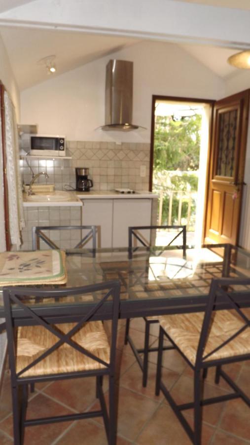 Lou Pichoun Jas Apartment Cavaillon Bagian luar foto