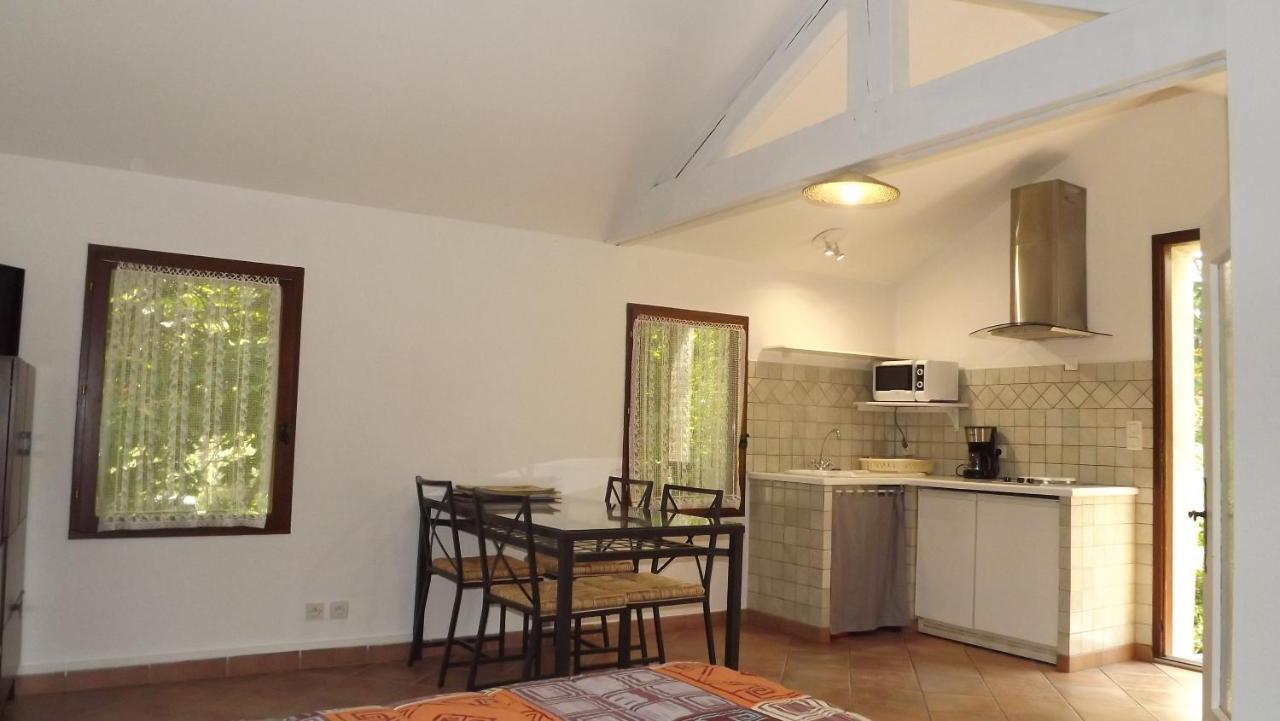 Lou Pichoun Jas Apartment Cavaillon Bagian luar foto